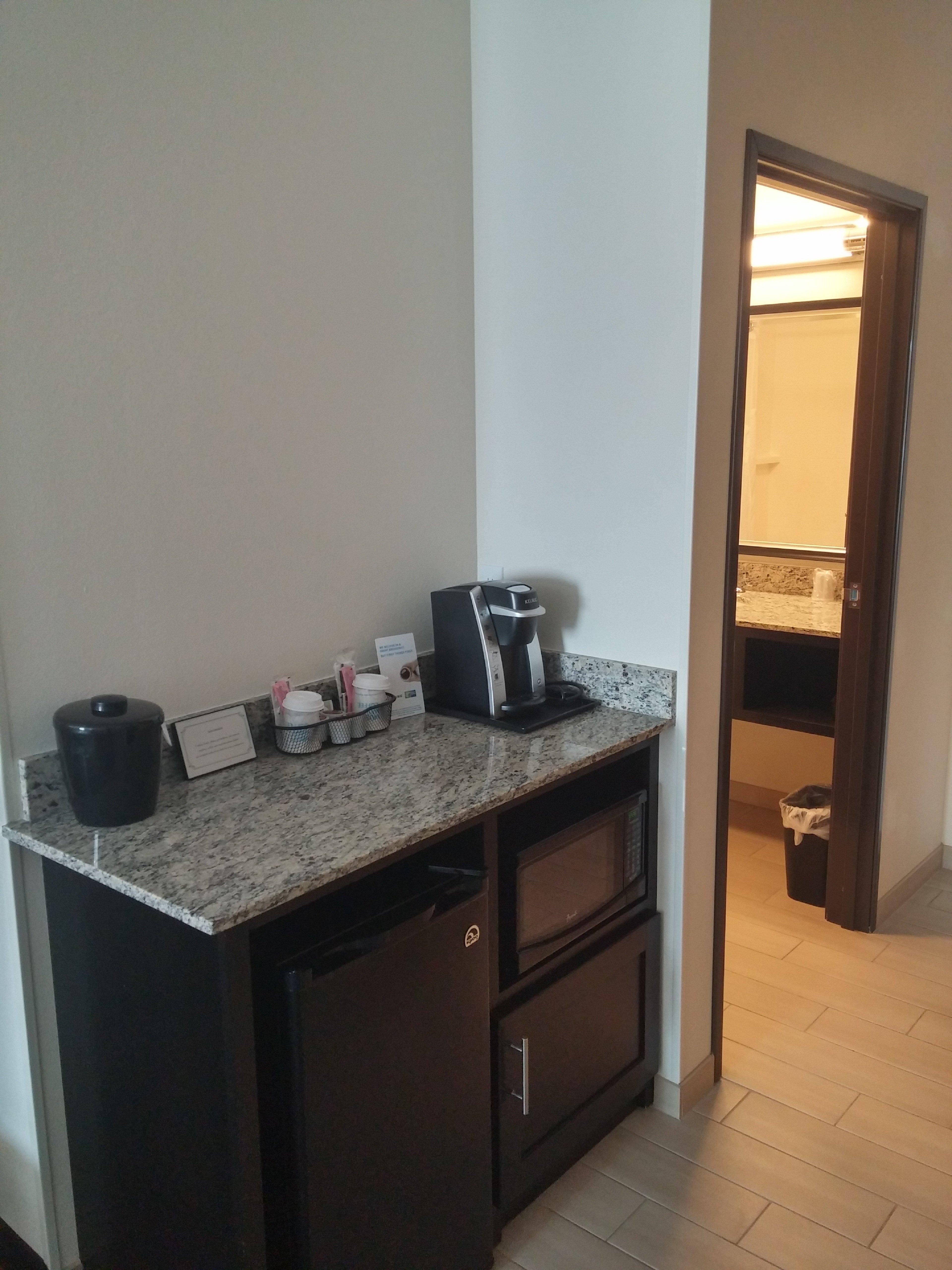 Holiday Inn Express & Suites Golden By Ihg Экстерьер фото